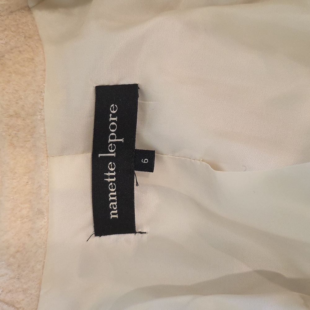 Vintage Y2K Nanette Lepore Cream Ruffled Blazer - Picture 2 of 8